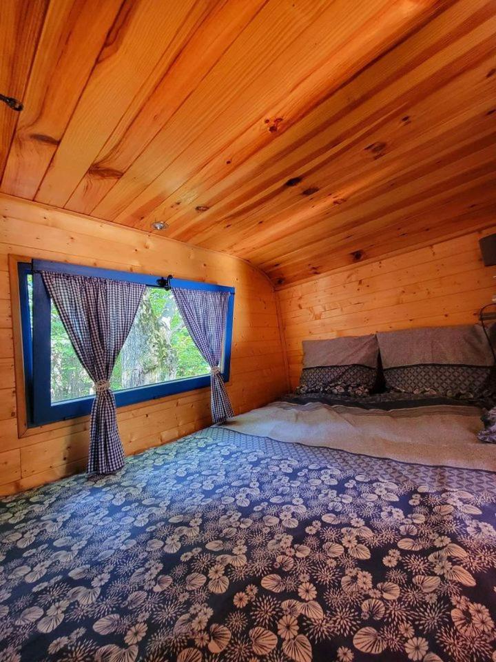 Roulotte La Bleuet Avec Piscine Campsite Valgorge